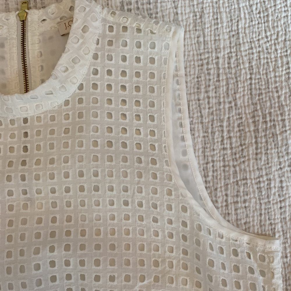 💜 J. Crew Eyelet Top - Picture 5 of 6